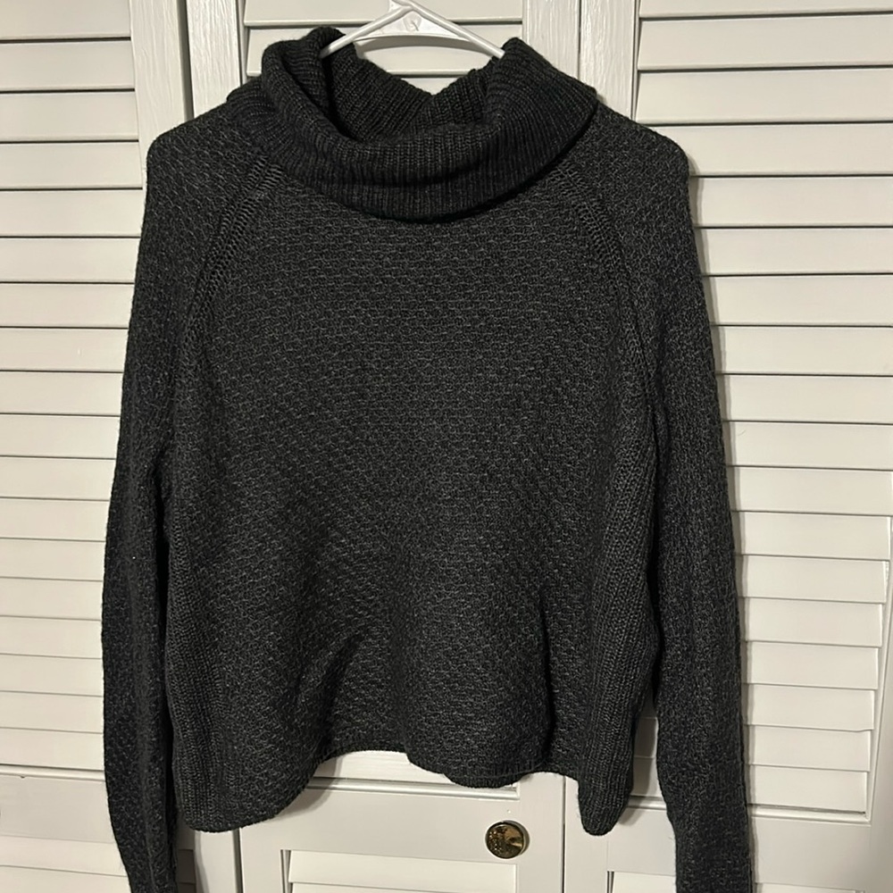 Banana Republic Sweater